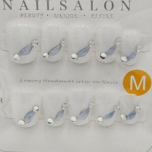 Press On Nails - White with Silver/Rhinestone Accents / Size Medium (10 pack)